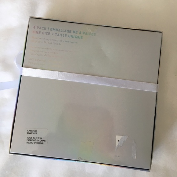 Holiday Socks gift set - Picture 2 of 2